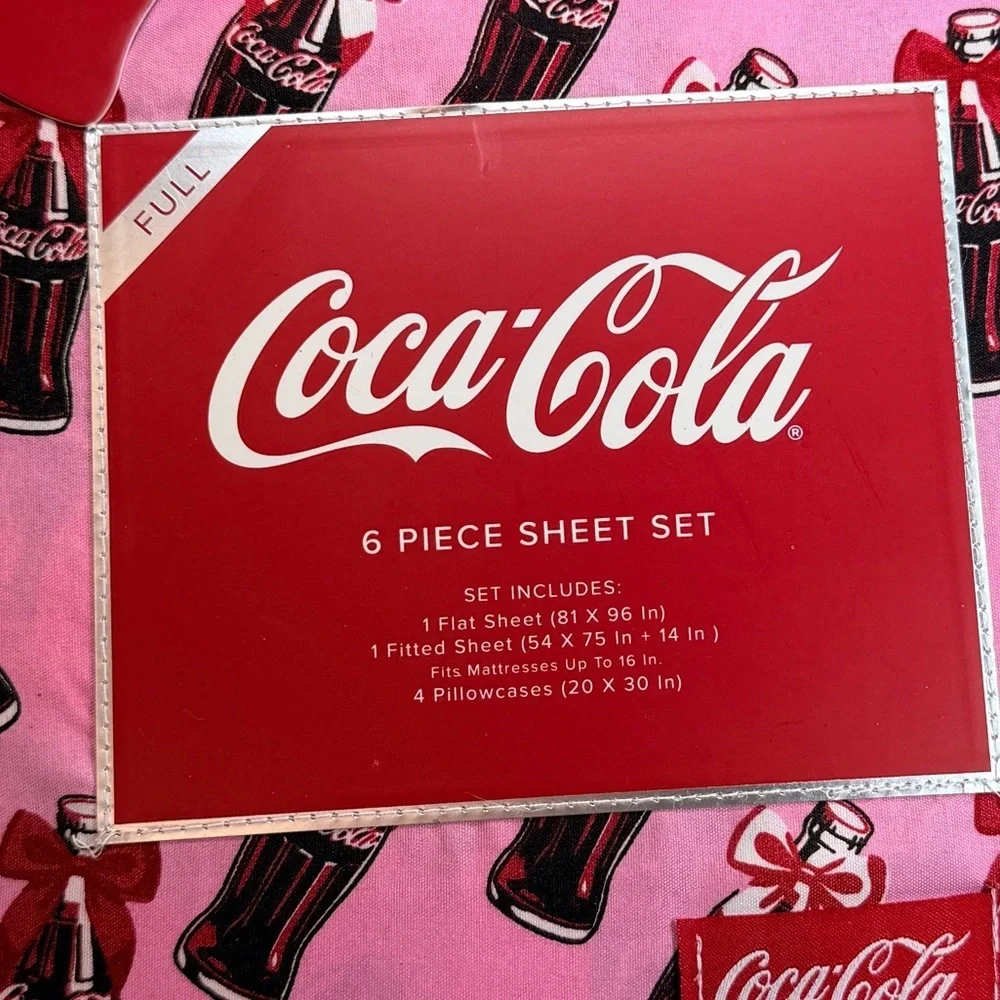 Coca-Cola Pink Gift Set Coca-Cola Pink Full 6 Piece Sheet Set bottles and bows